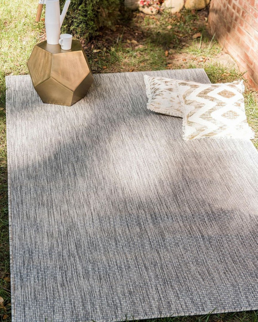 Area Rugs & Runners * | Unique Loom Outdoor Solid Machine-Made Indoor/Outdoor Rug Home Area Rugs & Runners